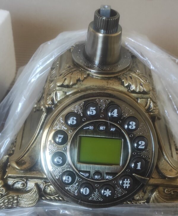 Ρετρό Τηλεφωνική Συσκευή με Παραδοσιακό Καντράν